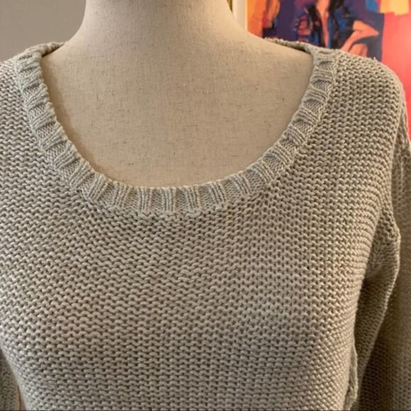 Alya gray round neck sweater with brown elbow patches. Size S‎ - Picture 2 of 11